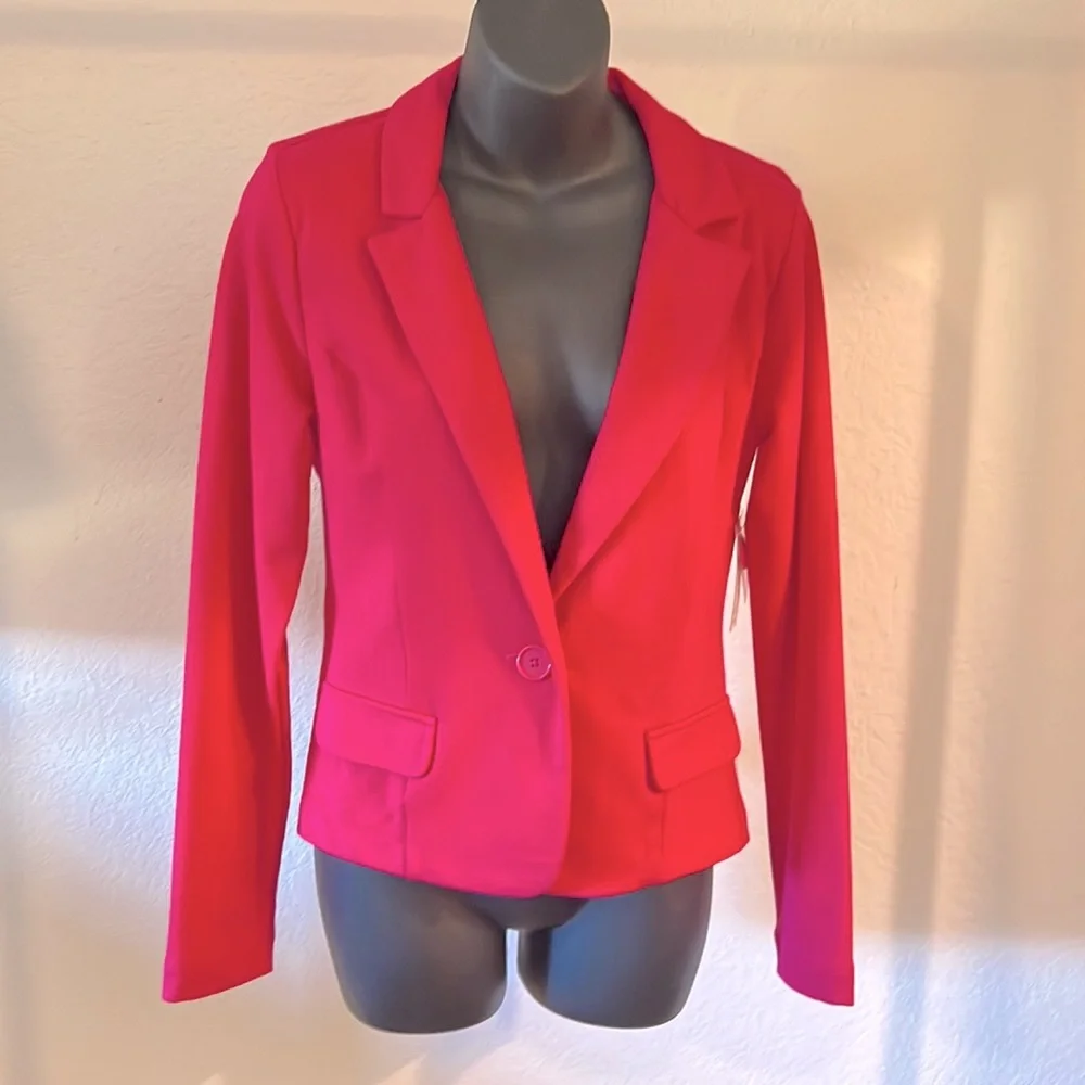 Pink Coat - Picture 1 of 3
